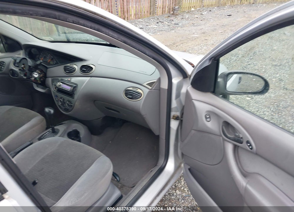 2002 FORD FOCUS ZTS VIN: 1FAFP38382W207022