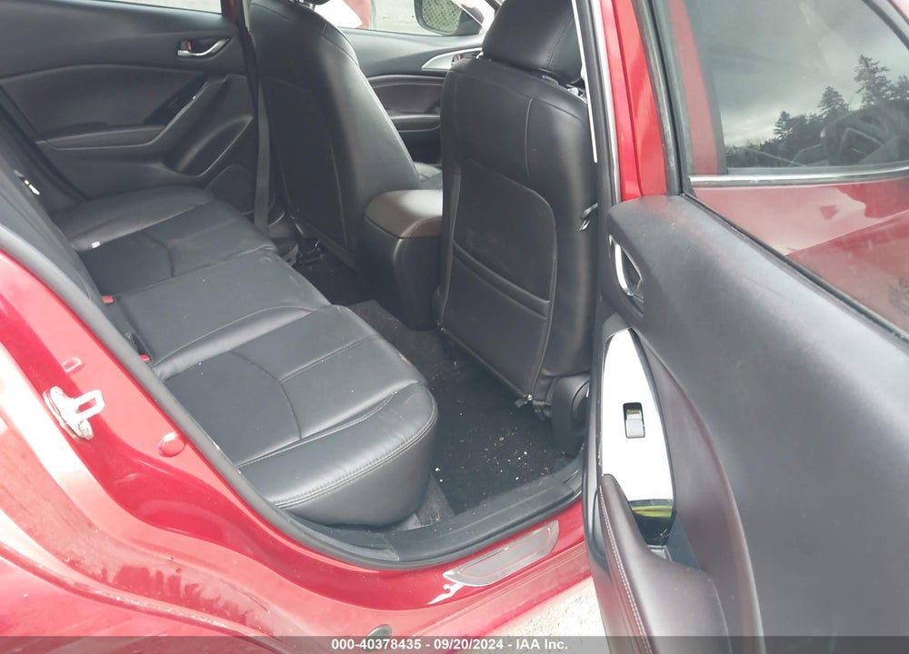 2018 MAZDA 3 TOURING VIN: 3MZBN1L30JM260674