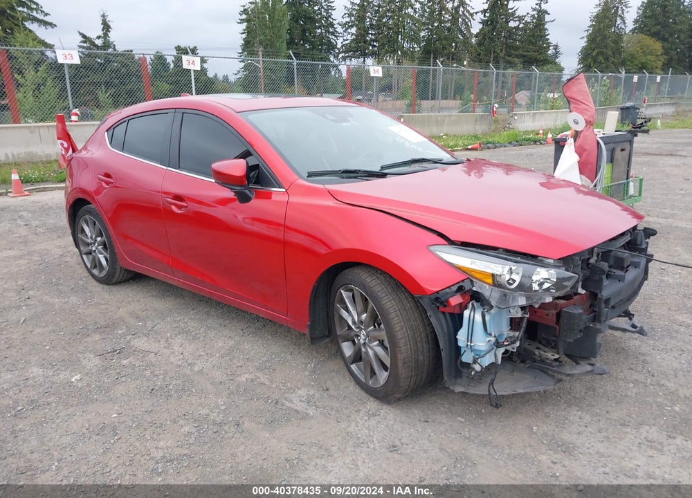 2018 MAZDA 3 TOURING VIN: 3MZBN1L30JM260674