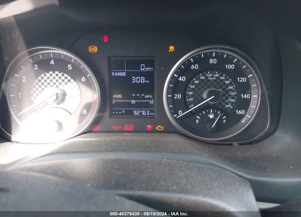2019 HYUNDAI ELANTRA SE VIN: 5NPD74LF7KH461948