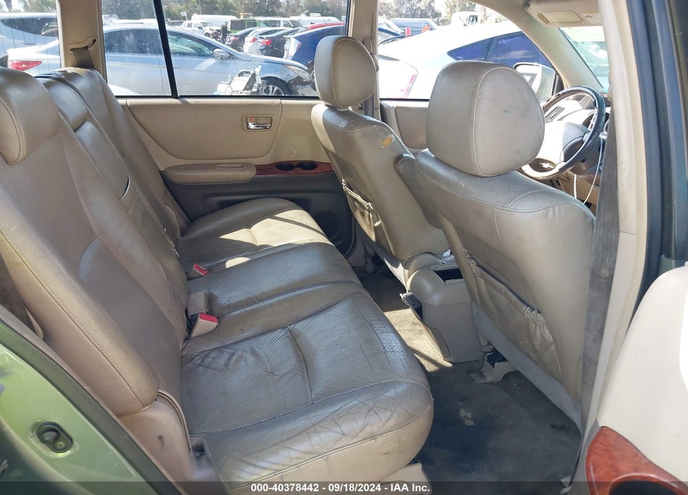 2007 TOYOTA HIGHLANDER HYBRID LIMITED V6 VIN: JTEEW21A570037588