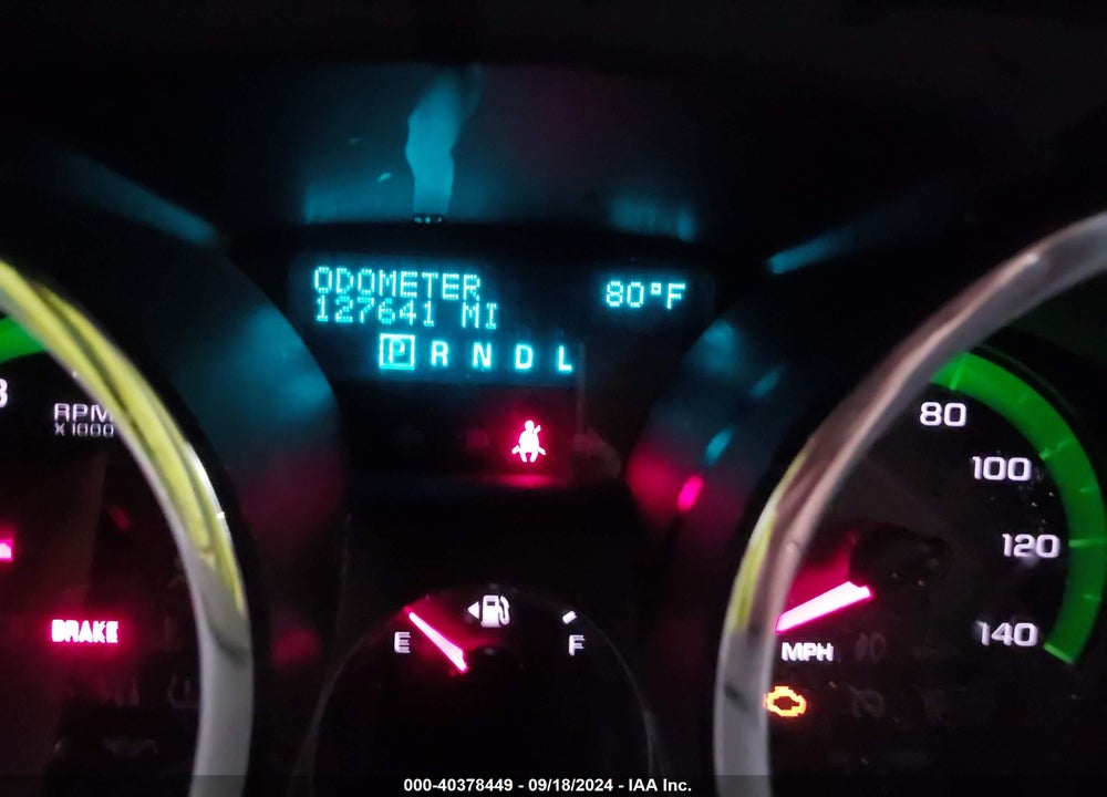 2011 CHEVROLET TRAVERSE LS VIN: 1GNKVEED0BJ249972