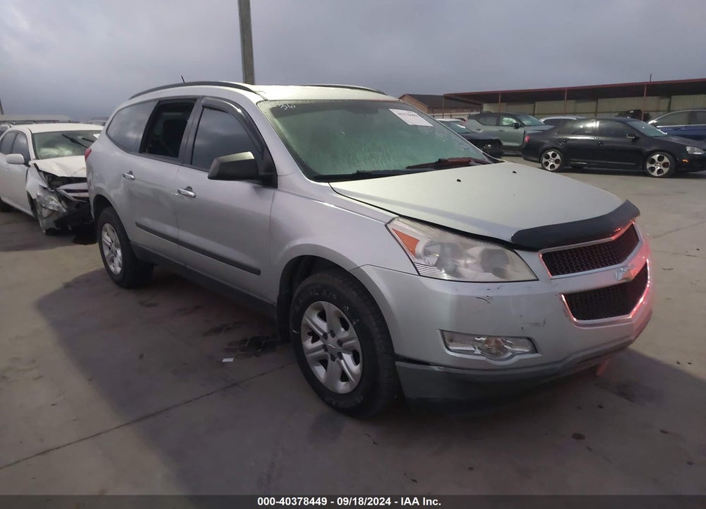 2011 CHEVROLET TRAVERSE LS VIN: 1GNKVEED0BJ249972