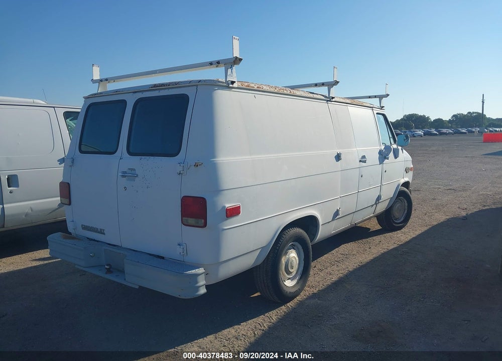 1991 CHEVROLET G20 VIN: 1GCEG25H2M7107043
