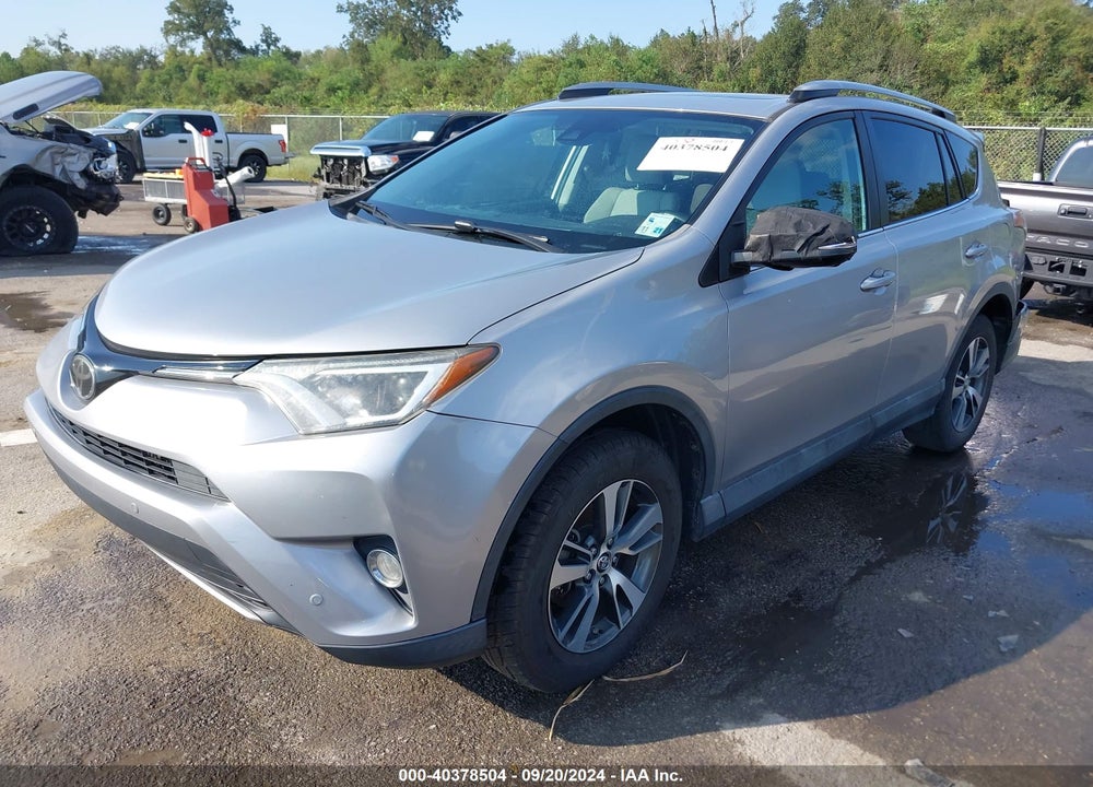 2017 TOYOTA RAV4 XLE VIN: 2T3WFREV6HW398534