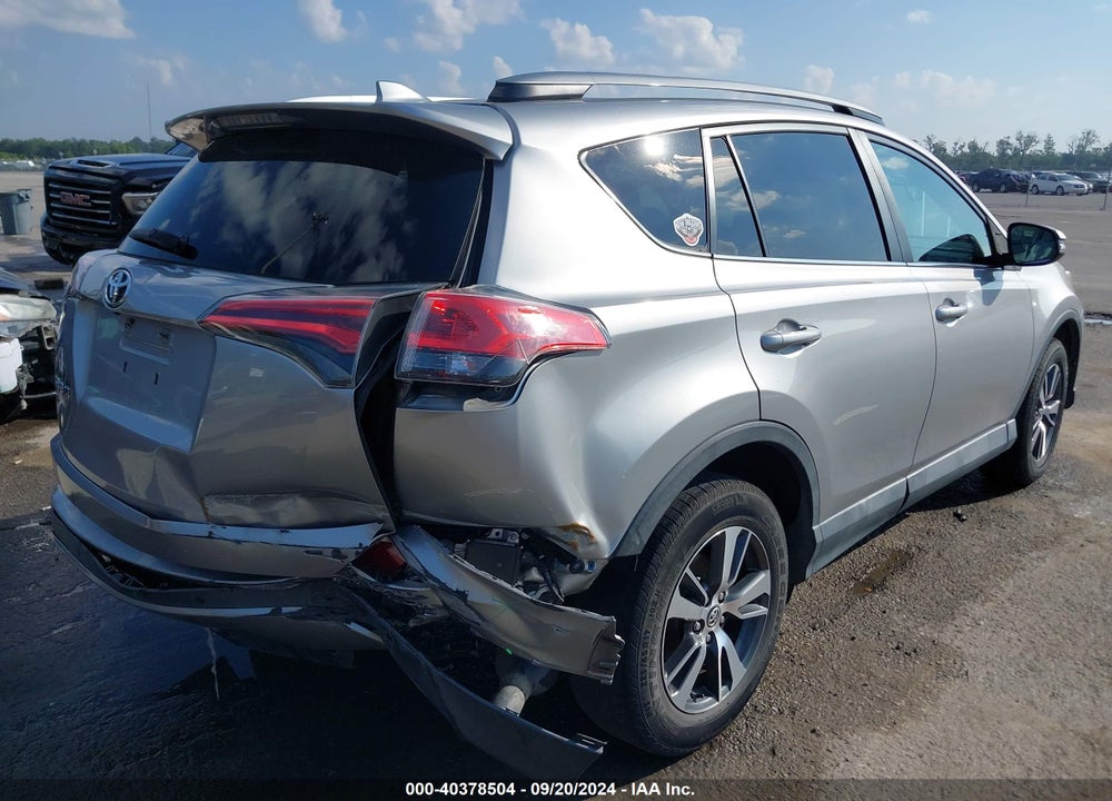 2017 TOYOTA RAV4 XLE VIN: 2T3WFREV6HW398534