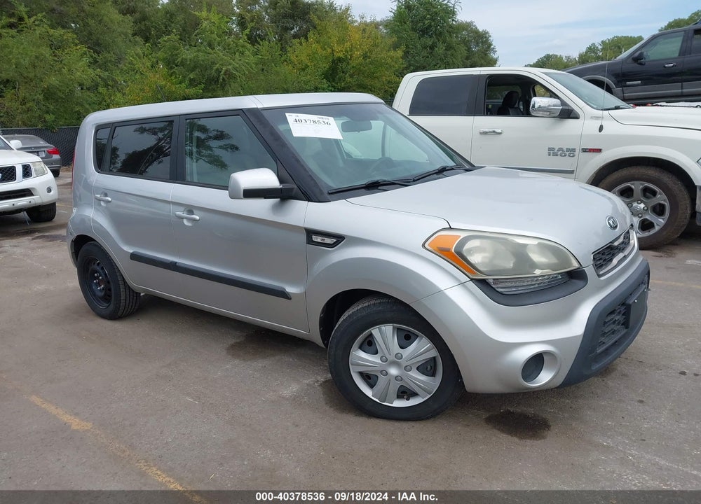 2013 KIA SOUL VIN: KNDJT2A51D7484081