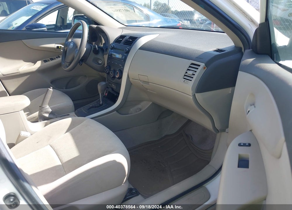 2009 TOYOTA COROLLA LE VIN: 1NXBU40E79Z043705