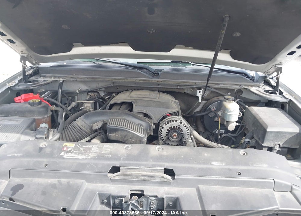 2012 CHEVROLET SUBURBAN 1500 LT VIN: 1GNSCJE07CR138401