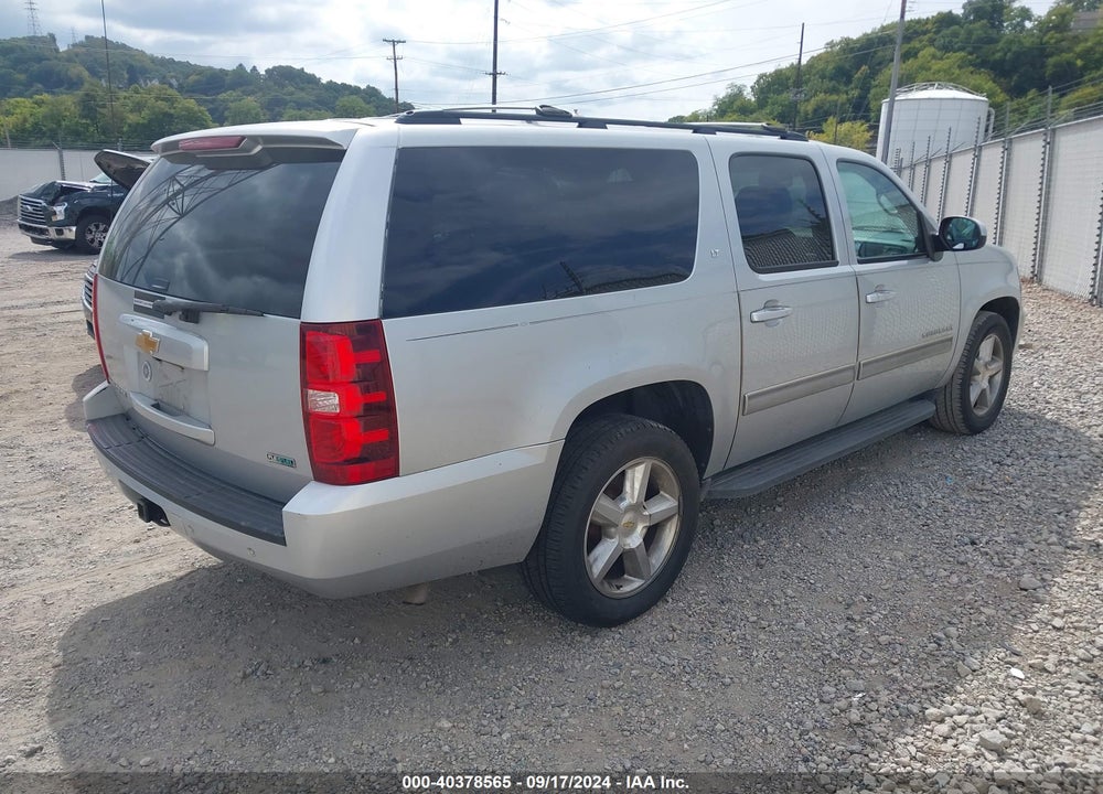 2012 CHEVROLET SUBURBAN 1500 LT VIN: 1GNSCJE07CR138401