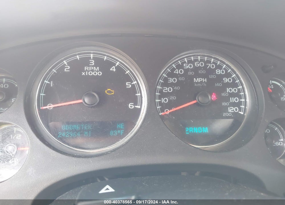 2012 CHEVROLET SUBURBAN 1500 LT VIN: 1GNSCJE07CR138401