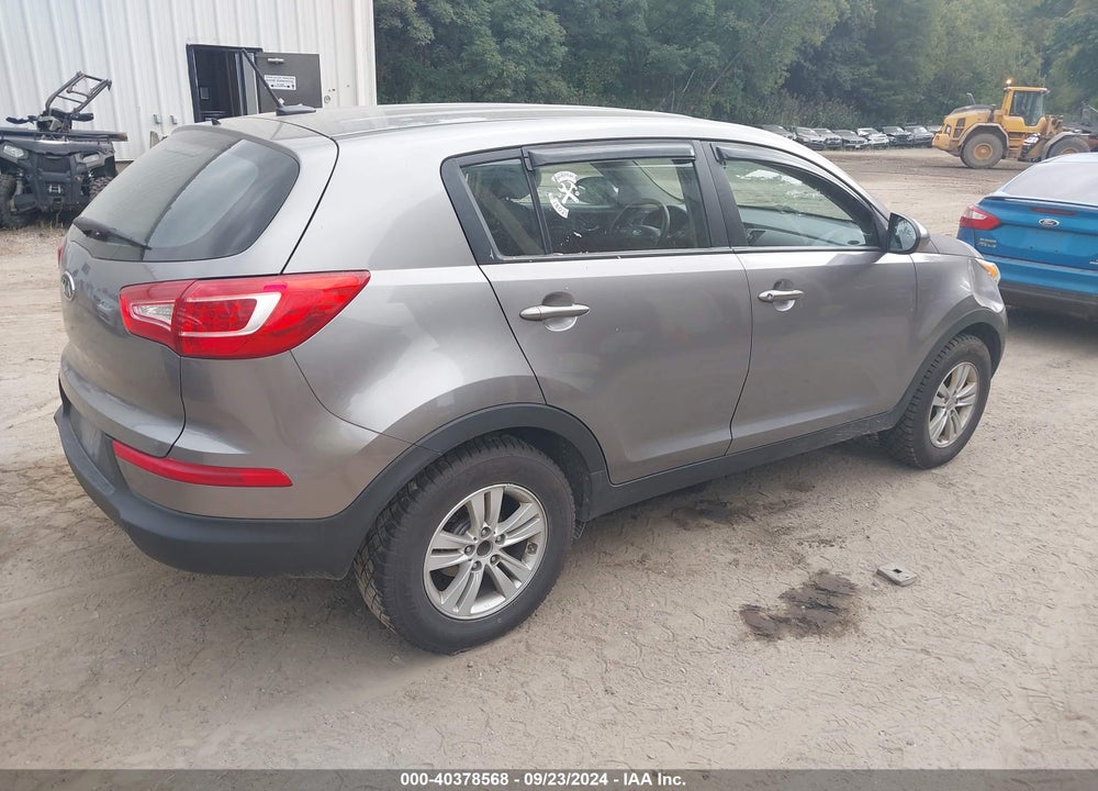 2011 KIA SPORTAGE VIN: KNDPB3A2XB7066804