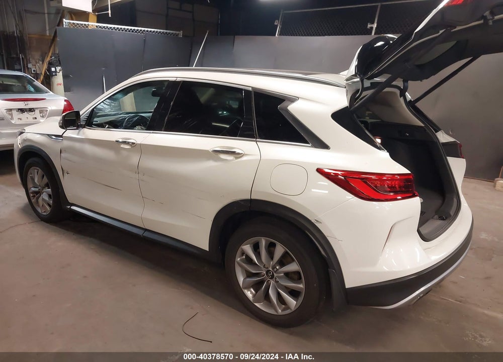 2020 INFINITI QX50 LUXE AWD VIN: 3PCAJ5M31LF111200