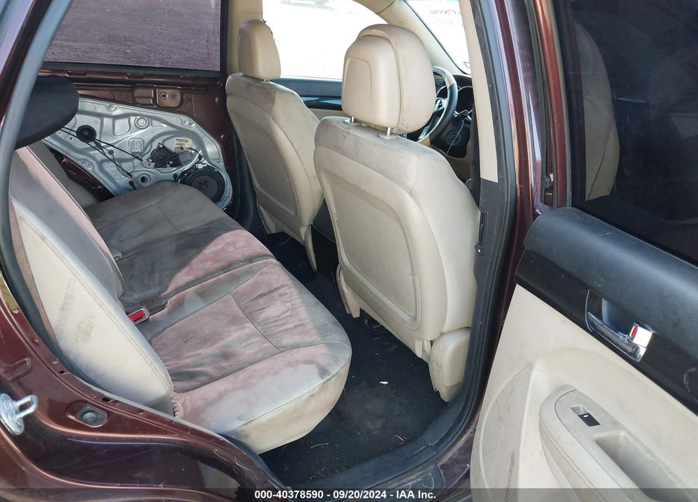 2013 KIA SORENTO LX V6 VIN: 5XYKT4A28DG322957