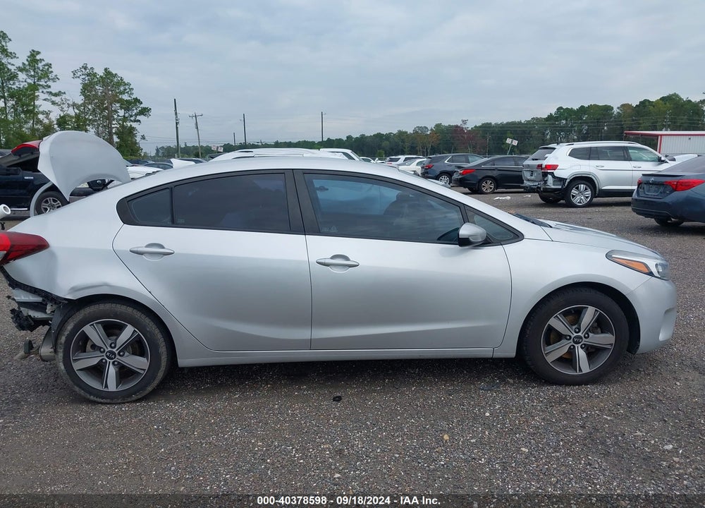 2018 KIA FORTE LX VIN: 3KPFL4A75JE170495