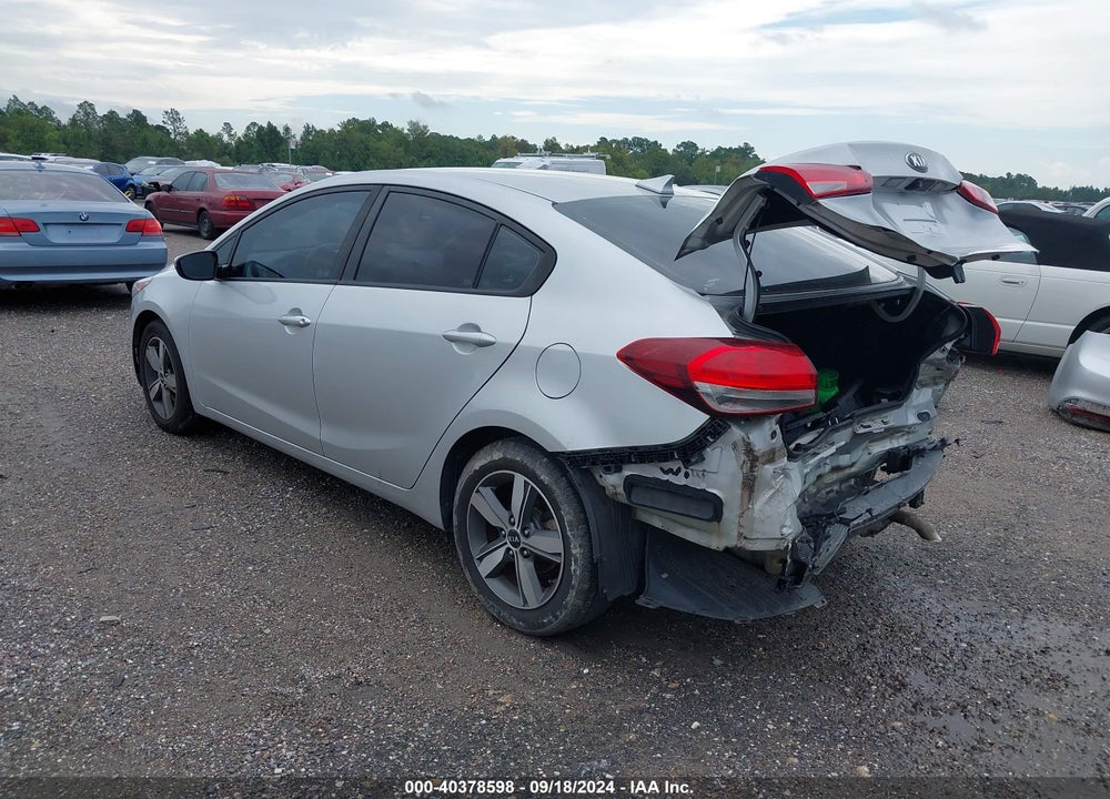 2018 KIA FORTE LX VIN: 3KPFL4A75JE170495
