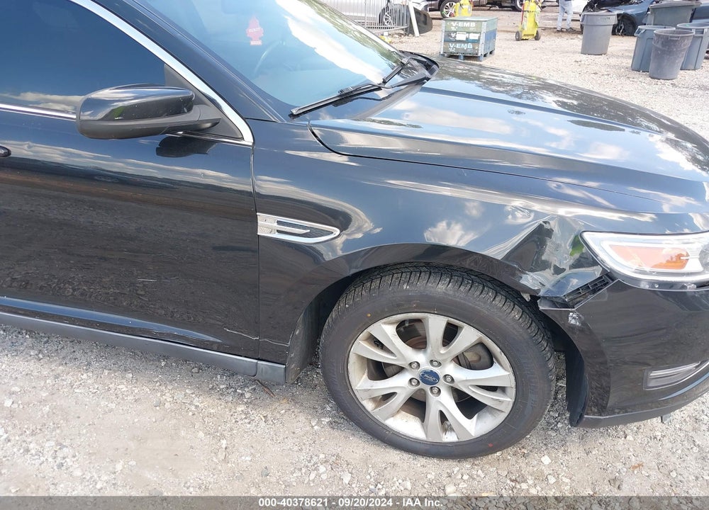 2010 FORD TAURUS SEL VIN: 1FAHP2EW5AG140910