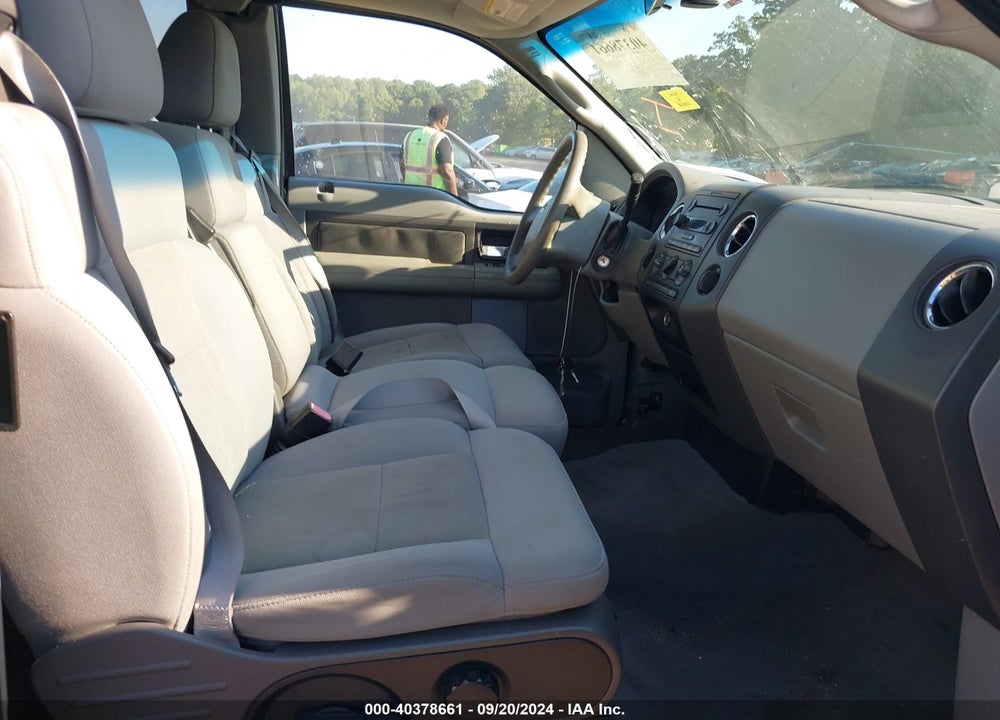 2004 FORD F-150 STX/XL/XLT VIN: 1FTRX14W24NC49576