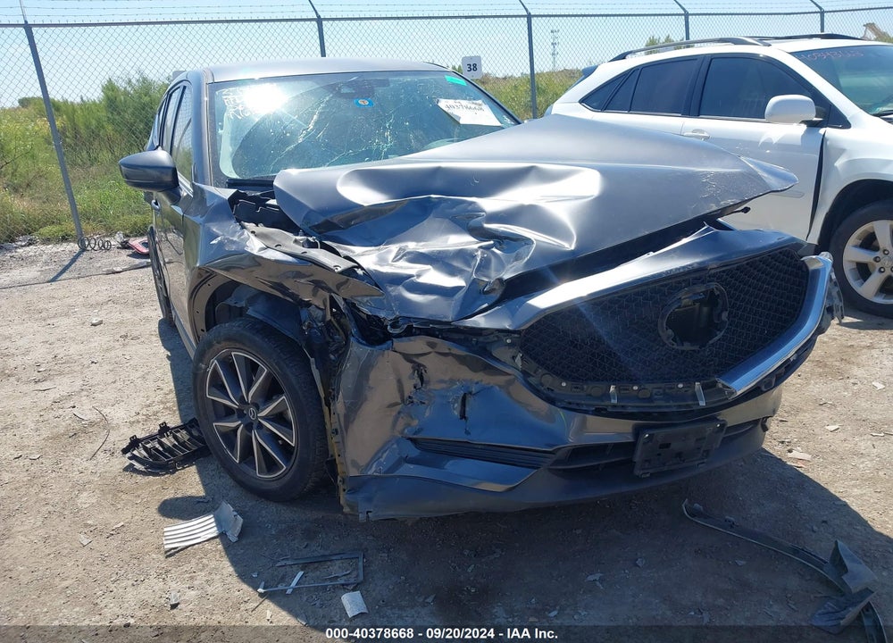 2018 MAZDA CX-5 TOURING VIN: JM3KFACM0J1354924