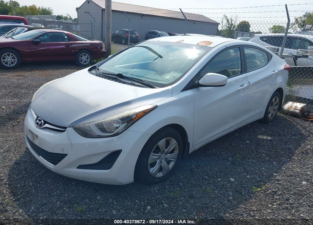 2016 HYUNDAI ELANTRA SE VIN: 5NPDH4AE5GH668224