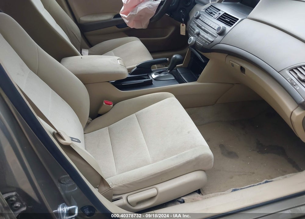 2008 HONDA ACCORD 2.4 LX VIN: 1HGCP26338A151475