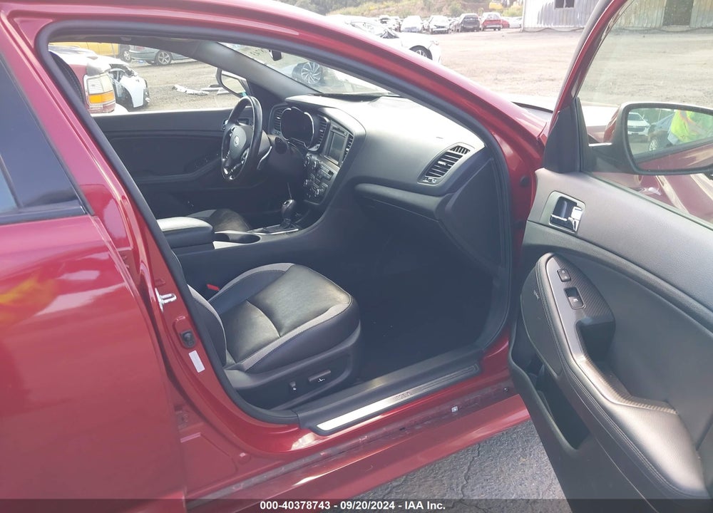 2012 KIA OPTIMA SX VIN: 5XXGR4A68CG071920