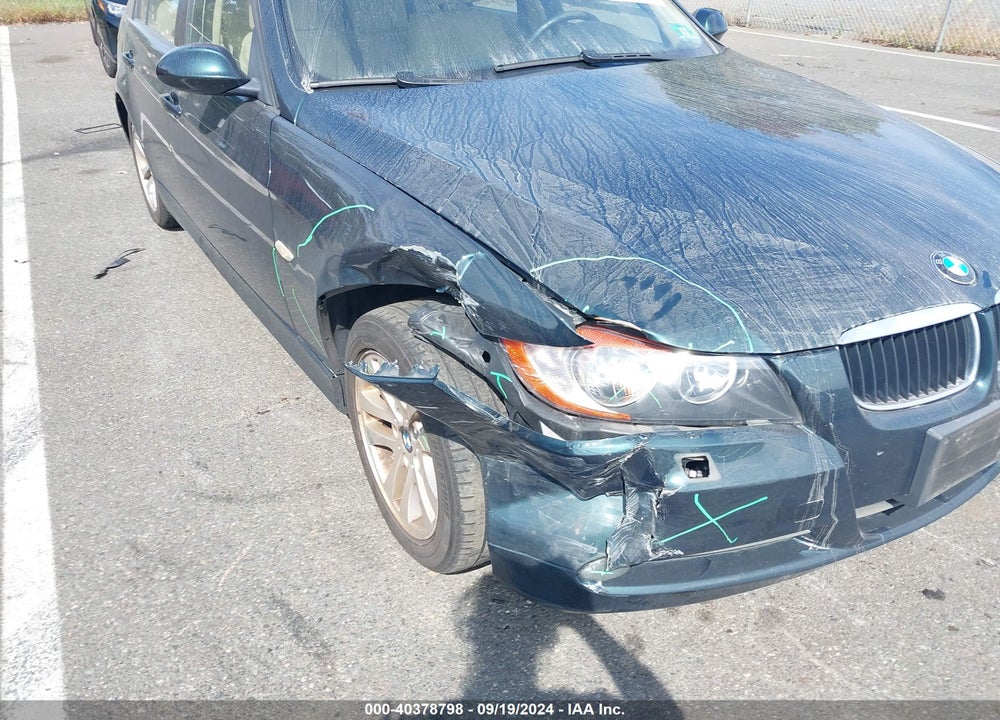 2006 BMW 325XI VIN: WBAVD13556KV04108