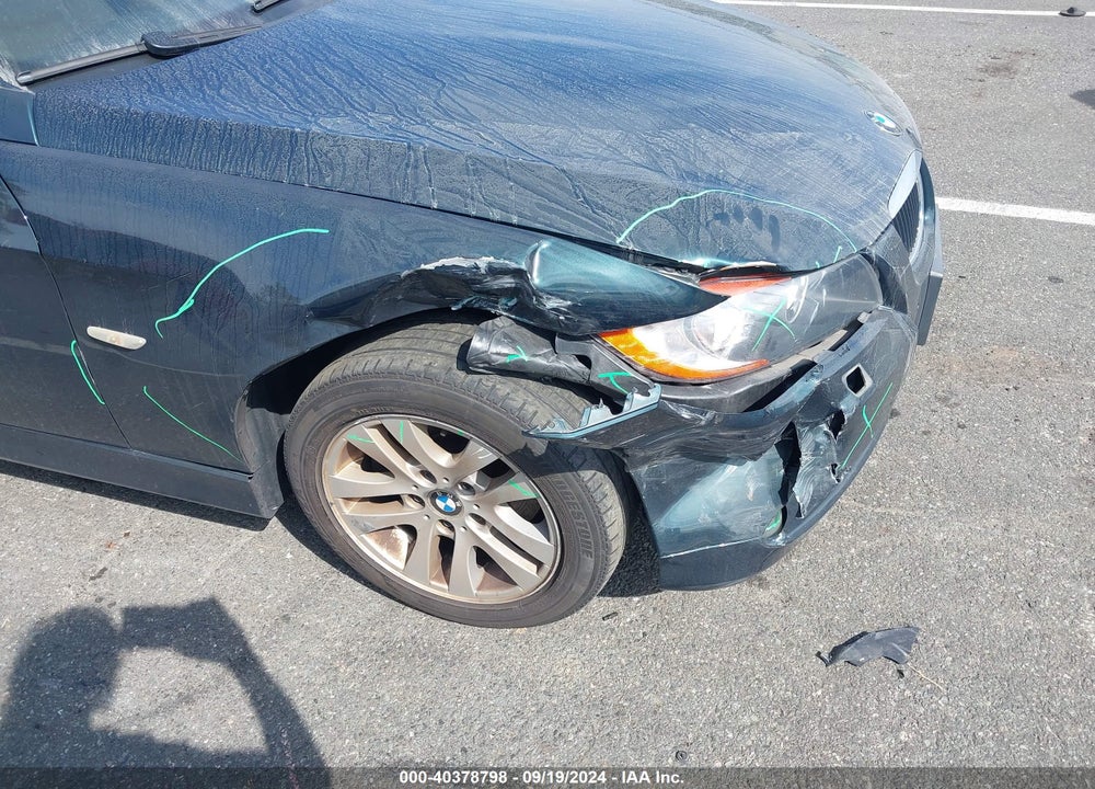 2006 BMW 325XI VIN: WBAVD13556KV04108