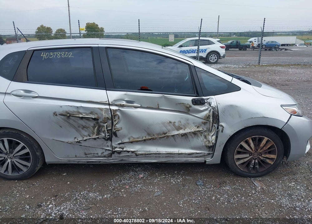 2015 HONDA FIT EX/EX-L VIN: 3HGGK5H82FM754184