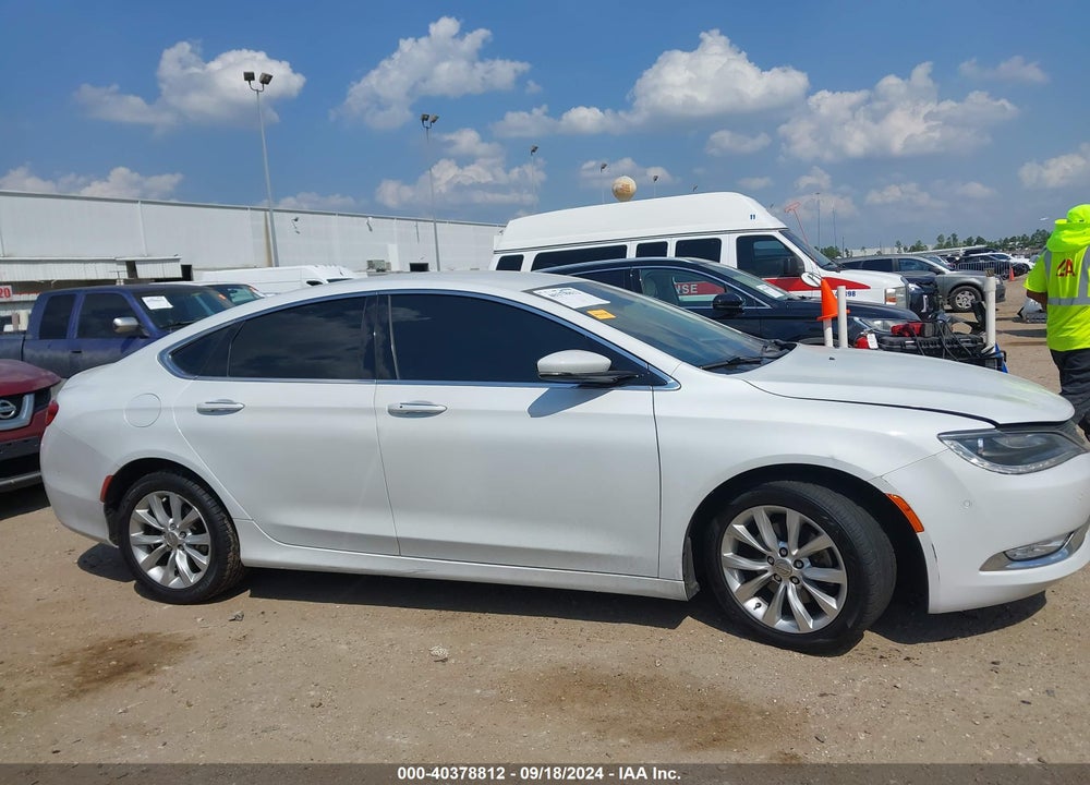 2015 CHRYSLER 200 C VIN: 1C3CCCCB4FN558632