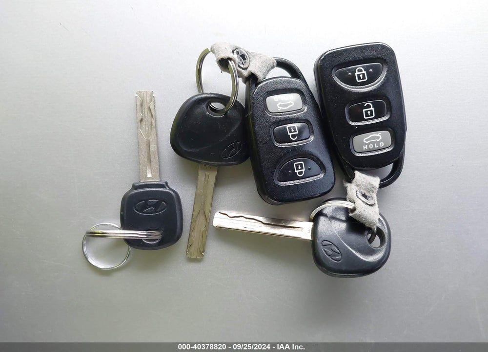 2011 HYUNDAI SONATA GLS VIN: 5NPEB4ACXBH144614