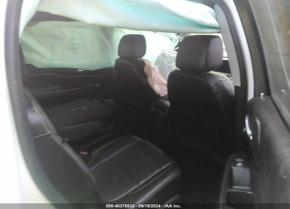 2023 GMC ACADIA SLT VIN: 1GKKNML4XPZ156850