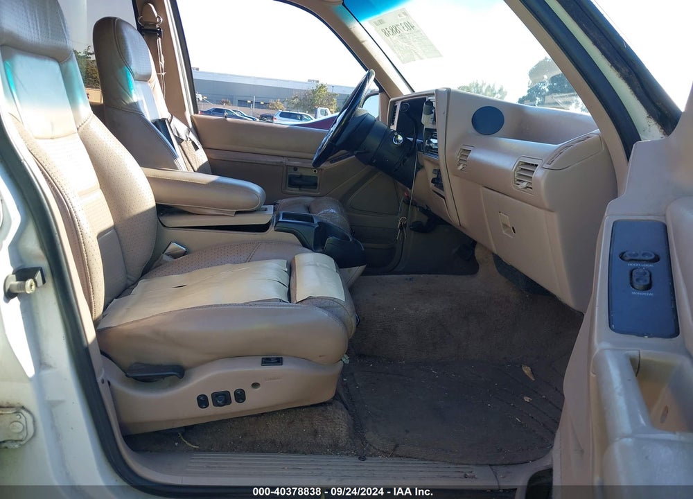 1993 FORD EXPLORER VIN: 1FMDU34X2PUB49734