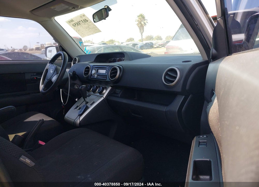 2010 SCION XB VIN: JTLZE4FE7A1100275