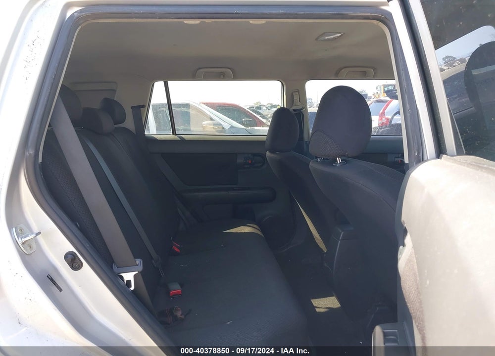 2010 SCION XB VIN: JTLZE4FE7A1100275