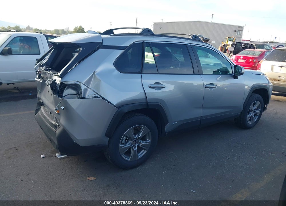 2024 TOYOTA RAV4 HYBRID XLE VIN: 2T3RWRFV7RW231936