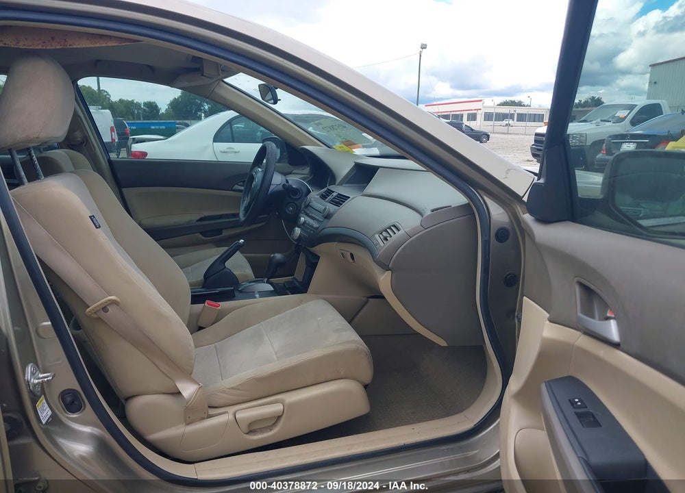 2009 HONDA ACCORD 2.4 LX VIN: 1HGCP26339A184199