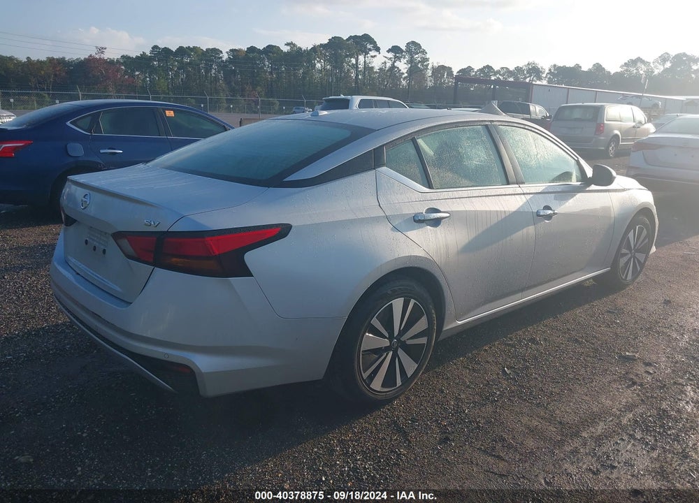 2022 NISSAN ALTIMA SV FWD VIN: 1N4BL4DV7NN318663
