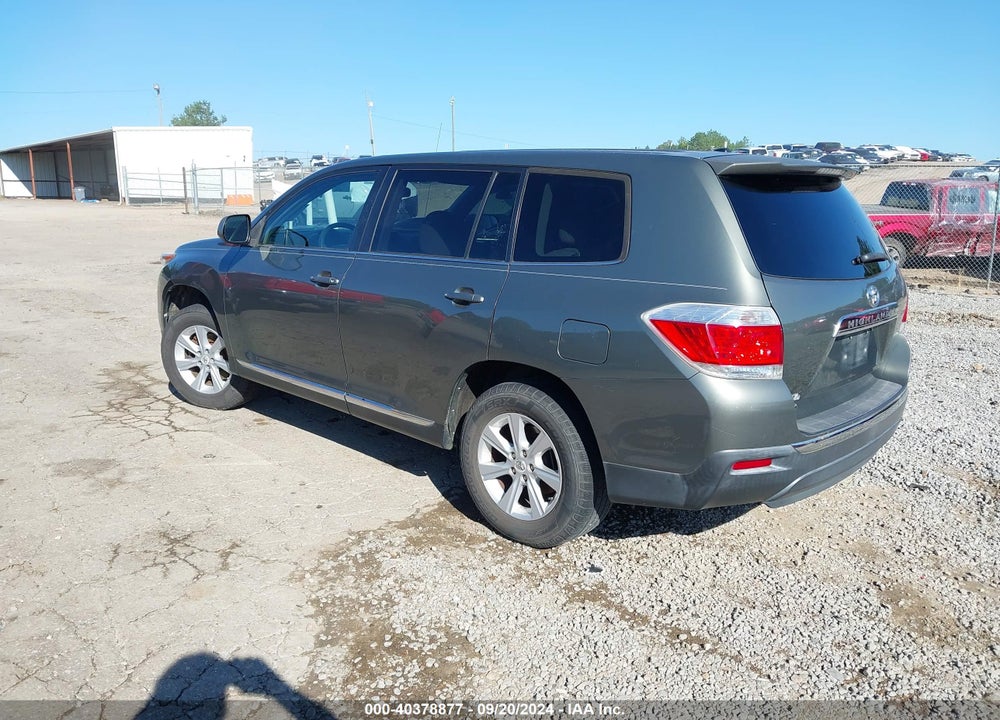 2011 TOYOTA HIGHLANDER VIN: 5TDZA3EH4BS009983