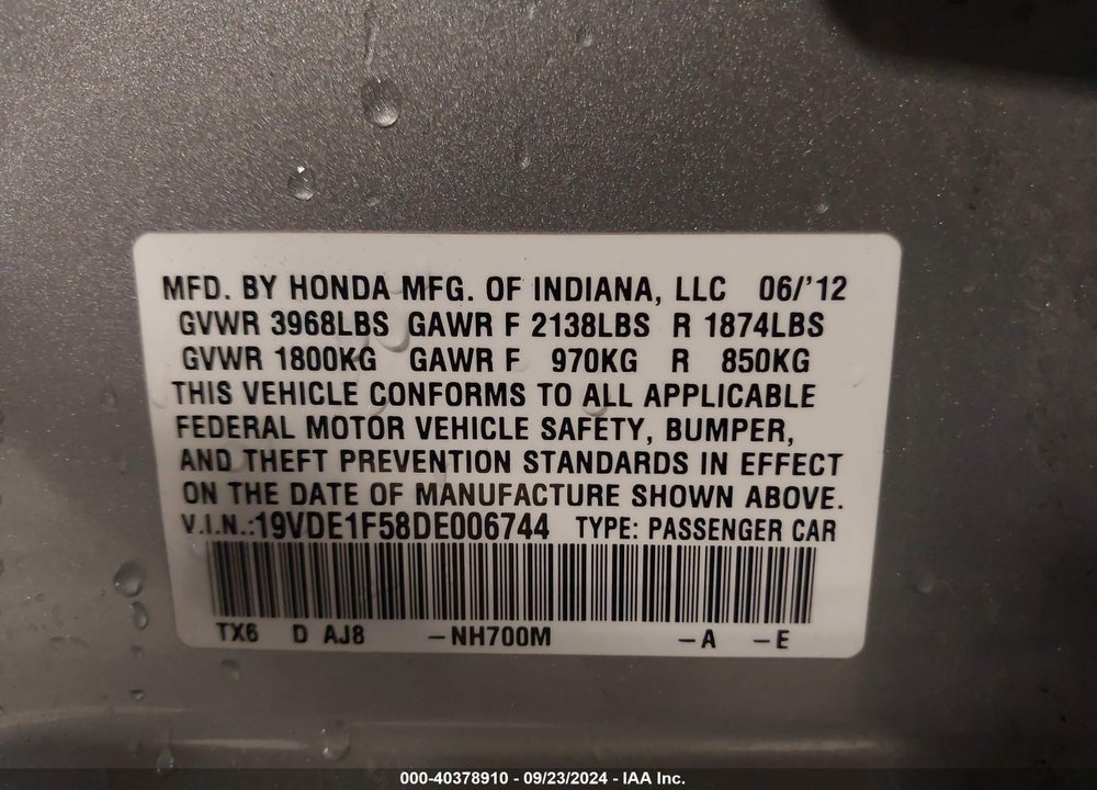 2013 ACURA ILX 2.0L VIN: 19VDE1F58DE006744
