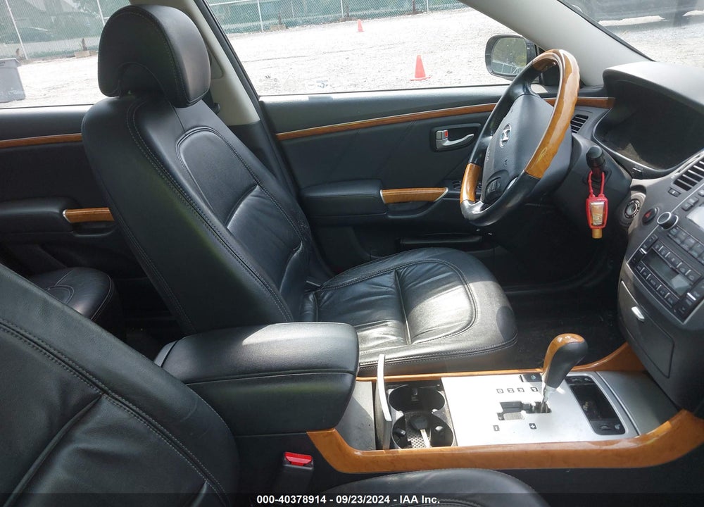 2008 HYUNDAI AZERA LIMITED VIN: KMHFC46F28A263239
