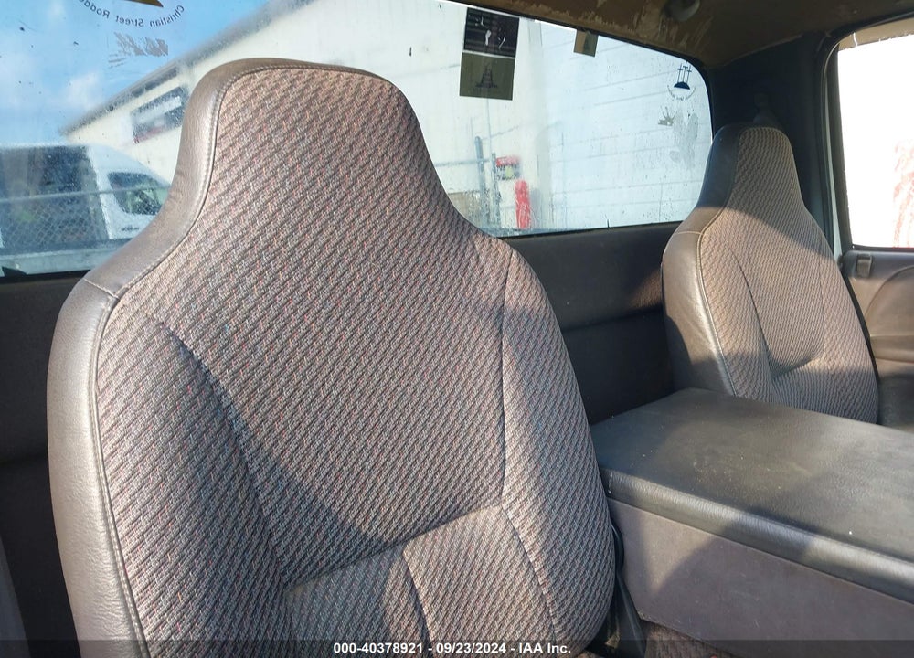 1999 DODGE RAM 1500 ST VIN: 1B7HC16Y8XS167217