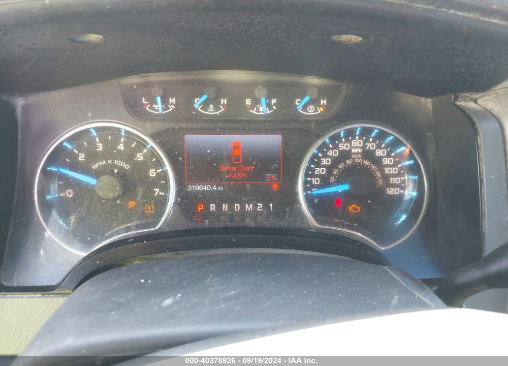 2013 FORD F-150 XLT VIN: 1FTFX1CT8DFC04694