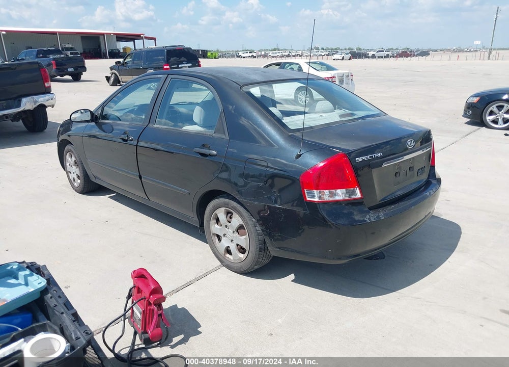 2009 KIA SPECTRA EX VIN: KNAFE221195653186