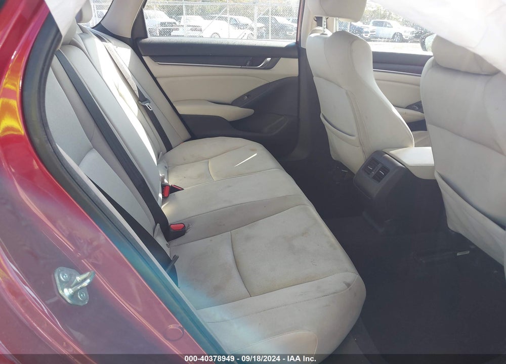 2018 HONDA ACCORD EX VIN: 1HGCV1F48JA251666
