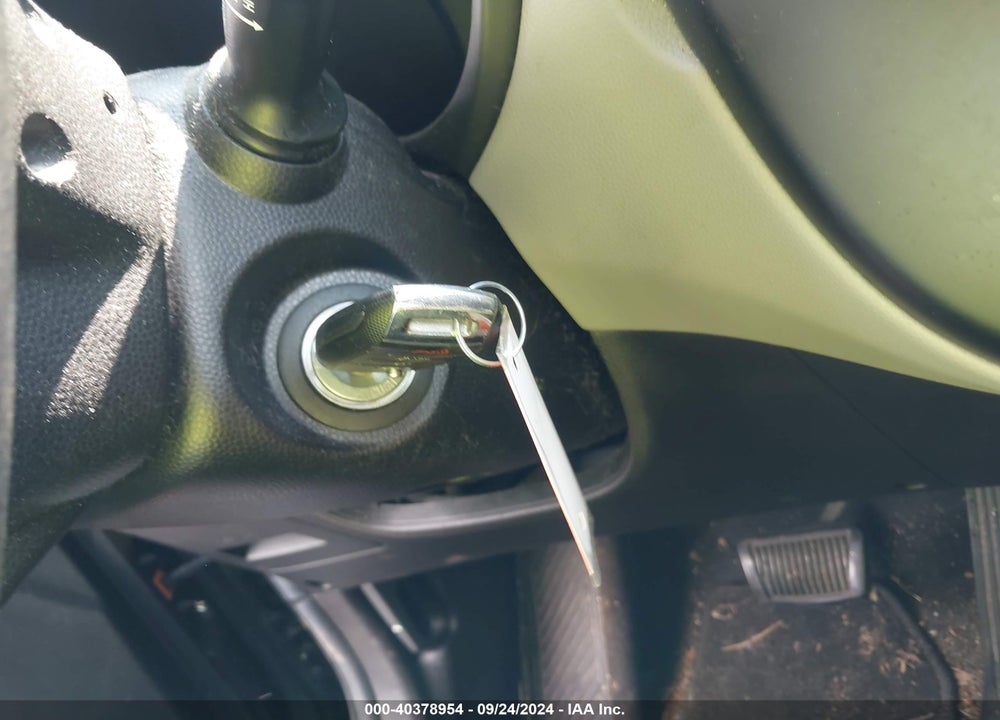 2014 KIA SOUL VIN: KNDJN2A29E7728402