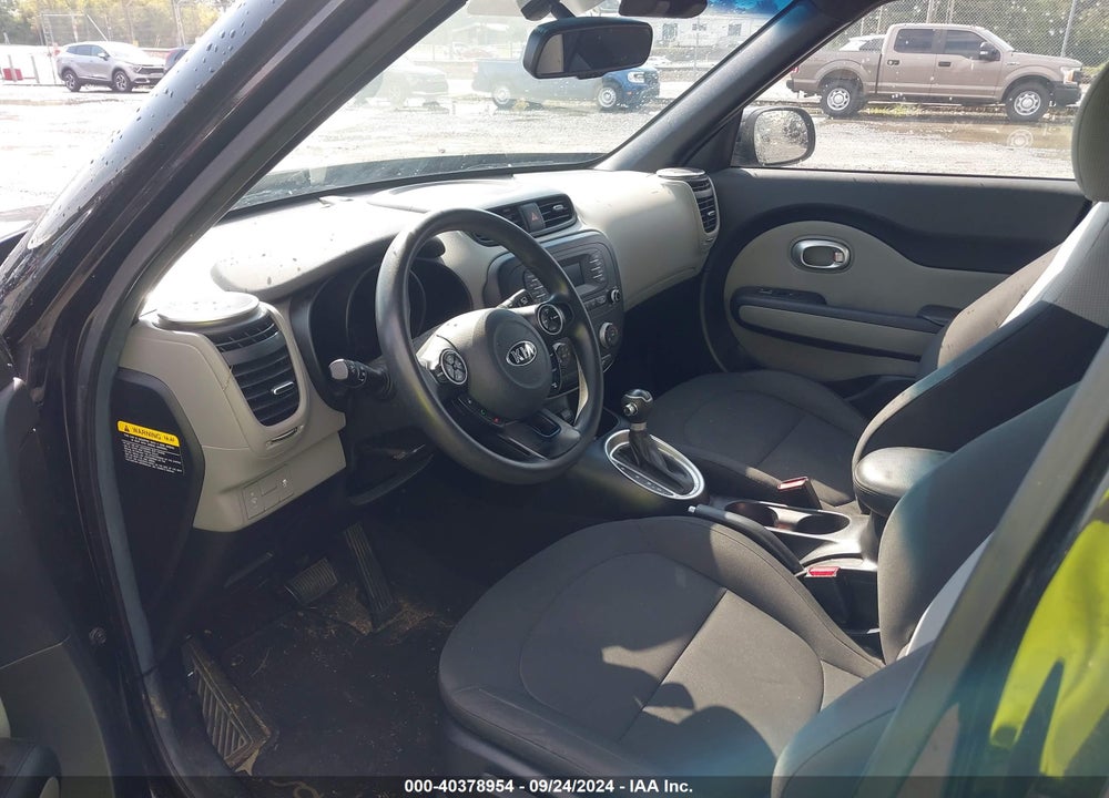 2014 KIA SOUL VIN: KNDJN2A29E7728402