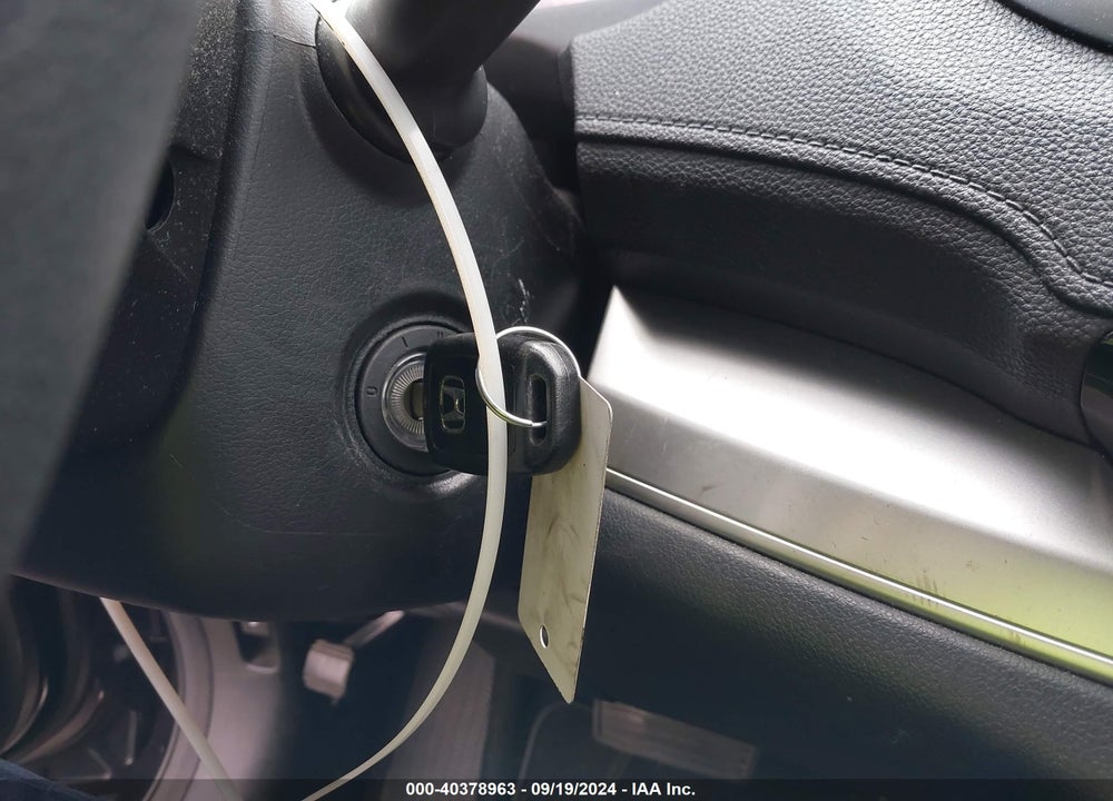 2016 HONDA CR-V LX VIN: 2HKRM3H3XGH506766
