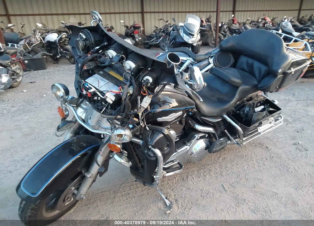 2008 HARLEY-DAVIDSON FLTC ULTRA SHRINE VIN: 1HD1FL4148Y692721