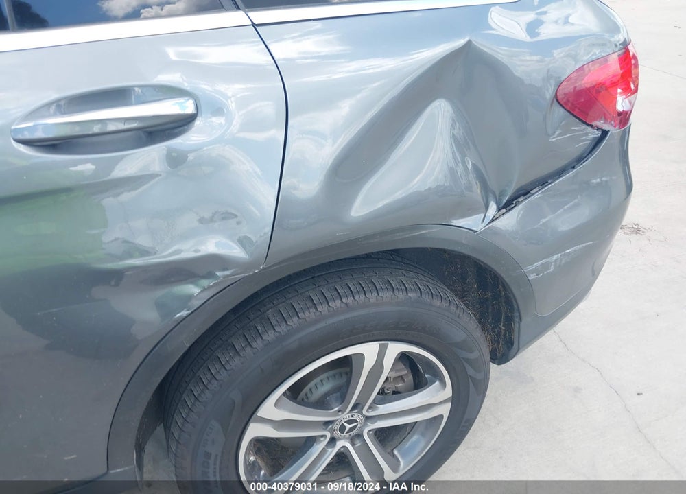 2019 MERCEDES-BENZ GLC 300 VIN: WDC0G4JB8KV149968